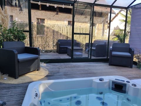 The three Terraces, Hot Tub and Sauna