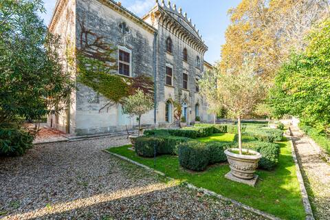 Authentic & family-friendly Christin Castle