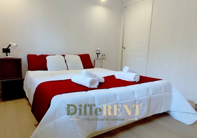 Loft di Design Industriale e Sostenibile a Bologna