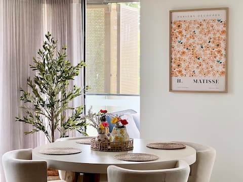 Luxury apartment on Northbourne Ave