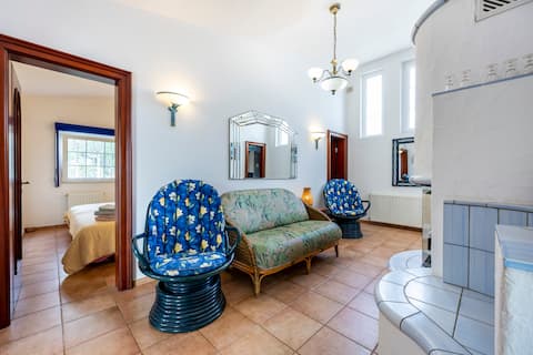 Top Airbnb: Seaside Retreat - Casa Romana in Luz