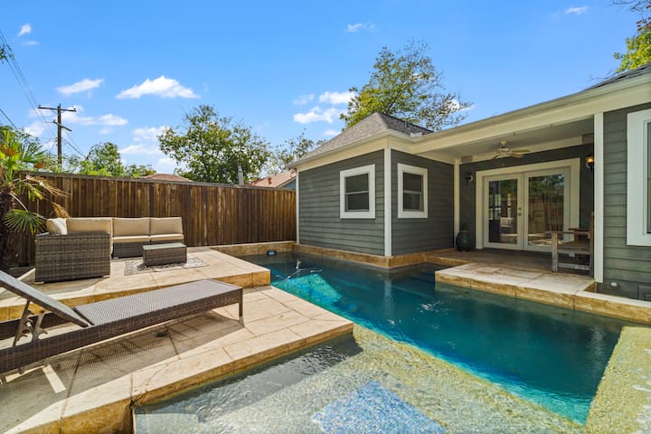 Austin 3BR Retreat w/ Pool & 2 Living Areas