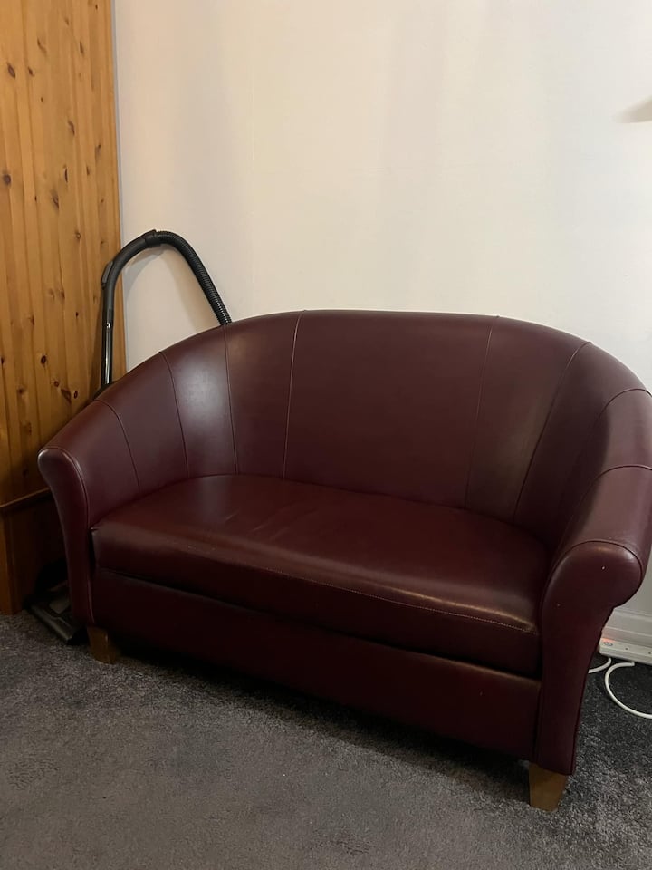 Self Contained Studio - Cardiff