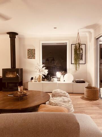 Beach style house gallery image 2