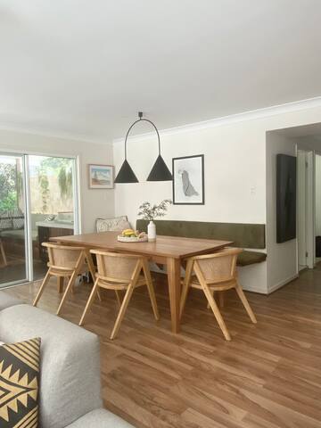 Beach style house gallery image 4