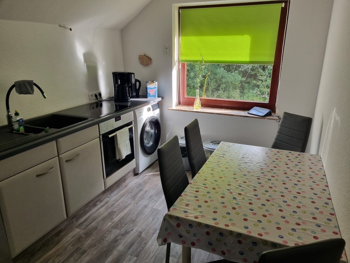 Airbnb performant: Hannover/Laatzen trade fair - cozy 4 room apartment. à Laatzen