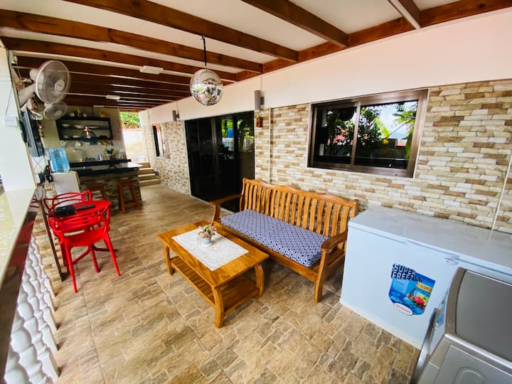 Budget 3-bedroom Family Apartment - 세이셸