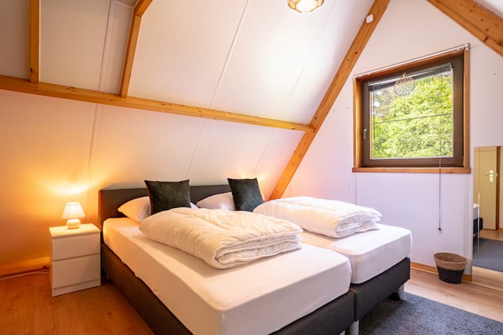 غرفة النوم 2