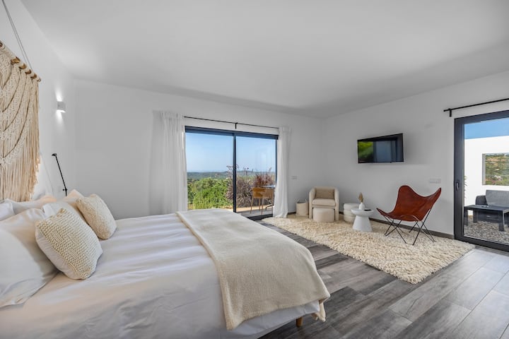 Chambre Figo. Possibilité d'avoir 2 lits simples sur demande.