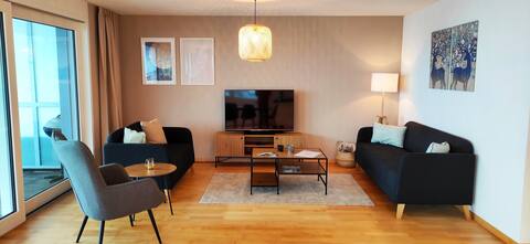 Bright apartment with great views and sauna