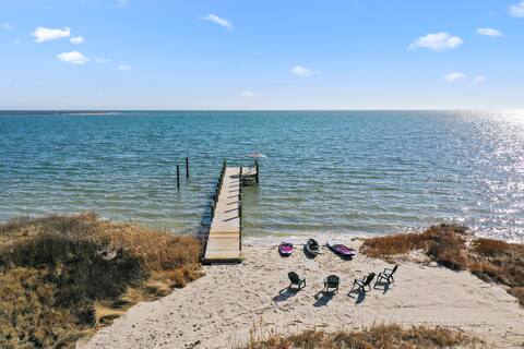 Bay Views - Waterfront, HotTub, GameRoom