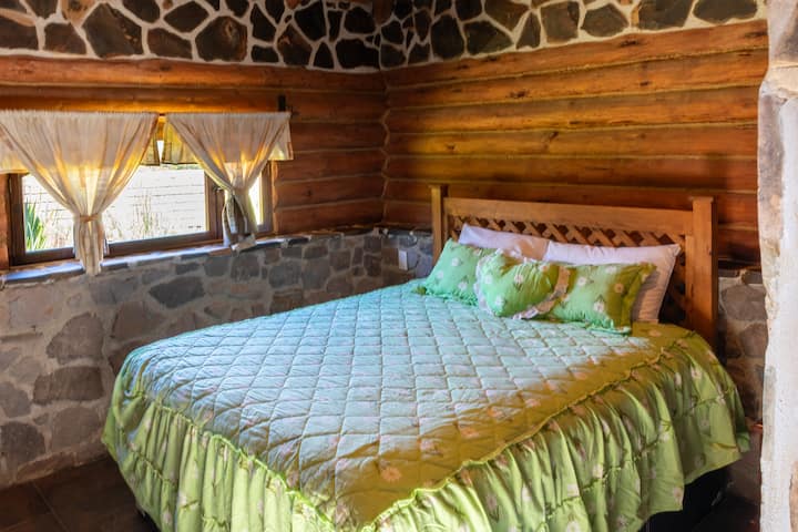 საძინებელი 4