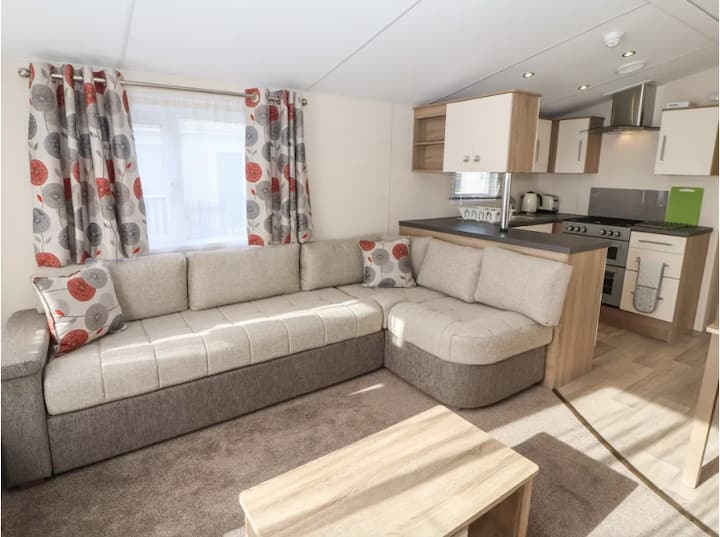Rhodes Retreat, Lake District - Maryport