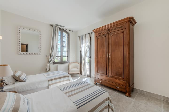 Quarto 8