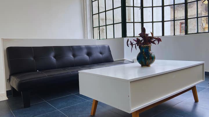 Habitación con baño privado en casa compartida en San Telmo