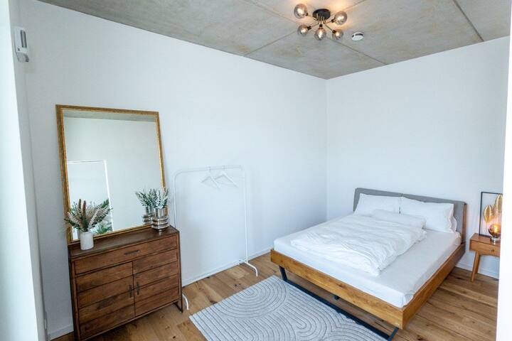 Green Terrace gallery image 5