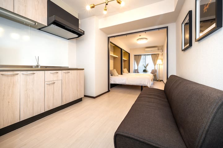 Enjoy Hotel-like Life With Extraordinary Feeling - Osaka