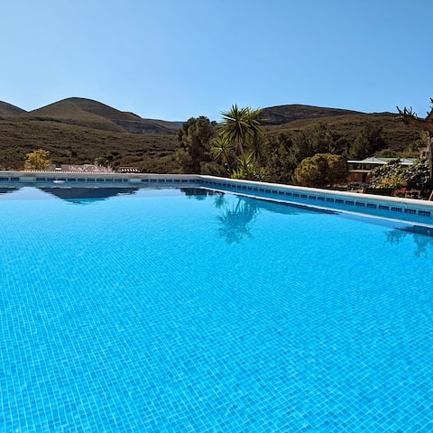 Well-being, swimming pool, barbecue, jacuzzi in Valencia