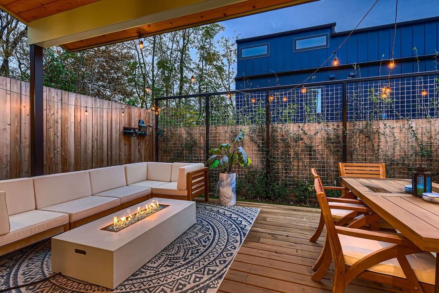 Walk to Bars, Rooftop Patio, Fire Pits, + Garage!
