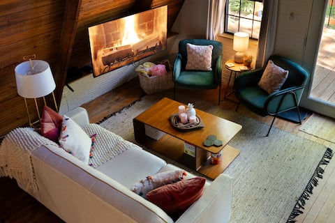 Modern A-Frame | Now Sleeps 4 | Star-Gazing