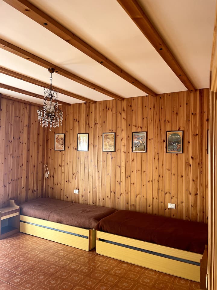 საძინებელი 2