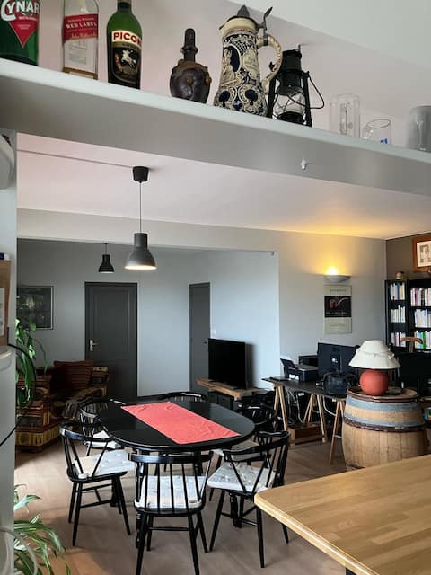 Top performing Airbnb: -35% Cosy 1bdr Business/EU 85m² Private car park in Etterbeek