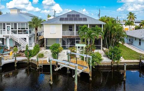Key West Style Home w/ Hot Tub & Boat Lift