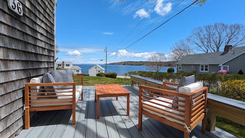 Popular Airbnb listing: Cozy Cottage on the Bay in Rockland