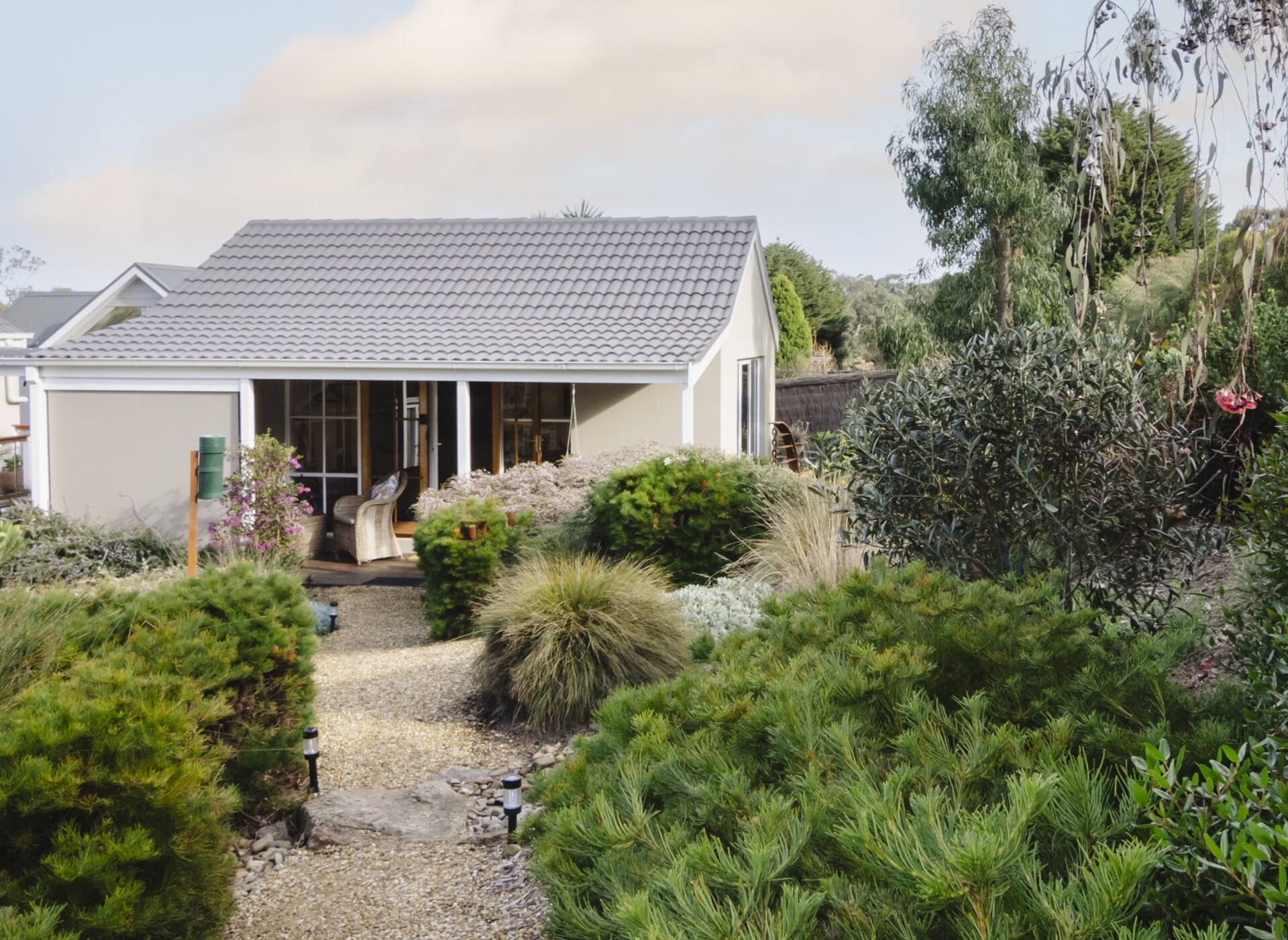 Garden cottage in Mount Eliza