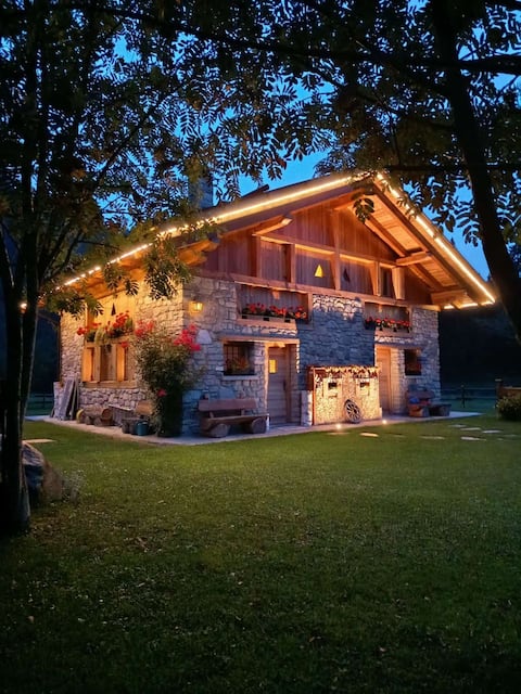 Chalet Lago dei Caprioli (Apartment N°2 )