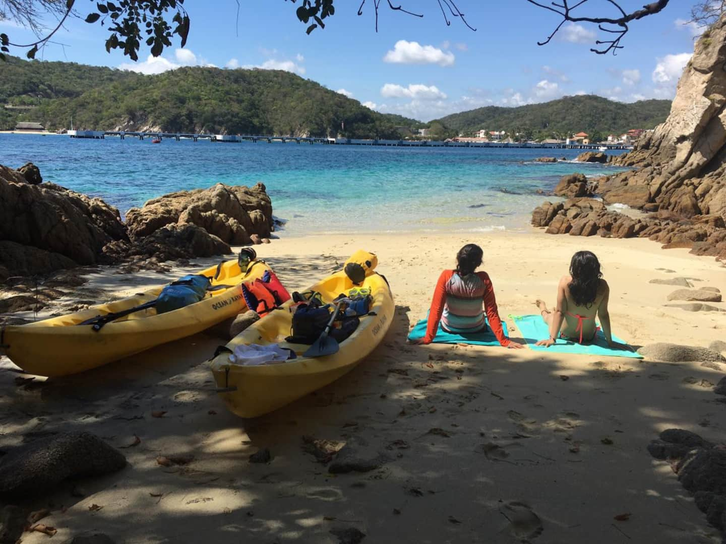 kayaking in huatulco mexico