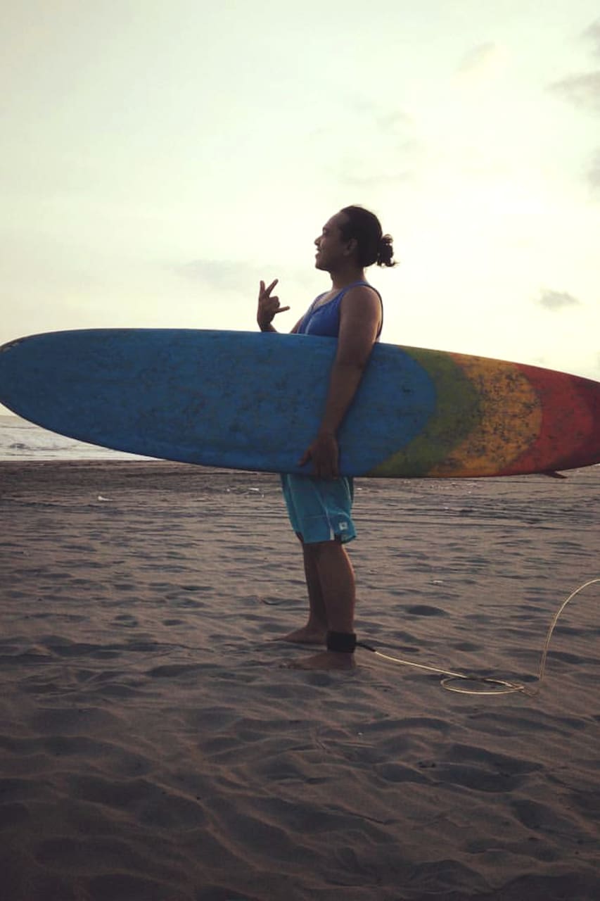 Learn To Surf In Malaysia