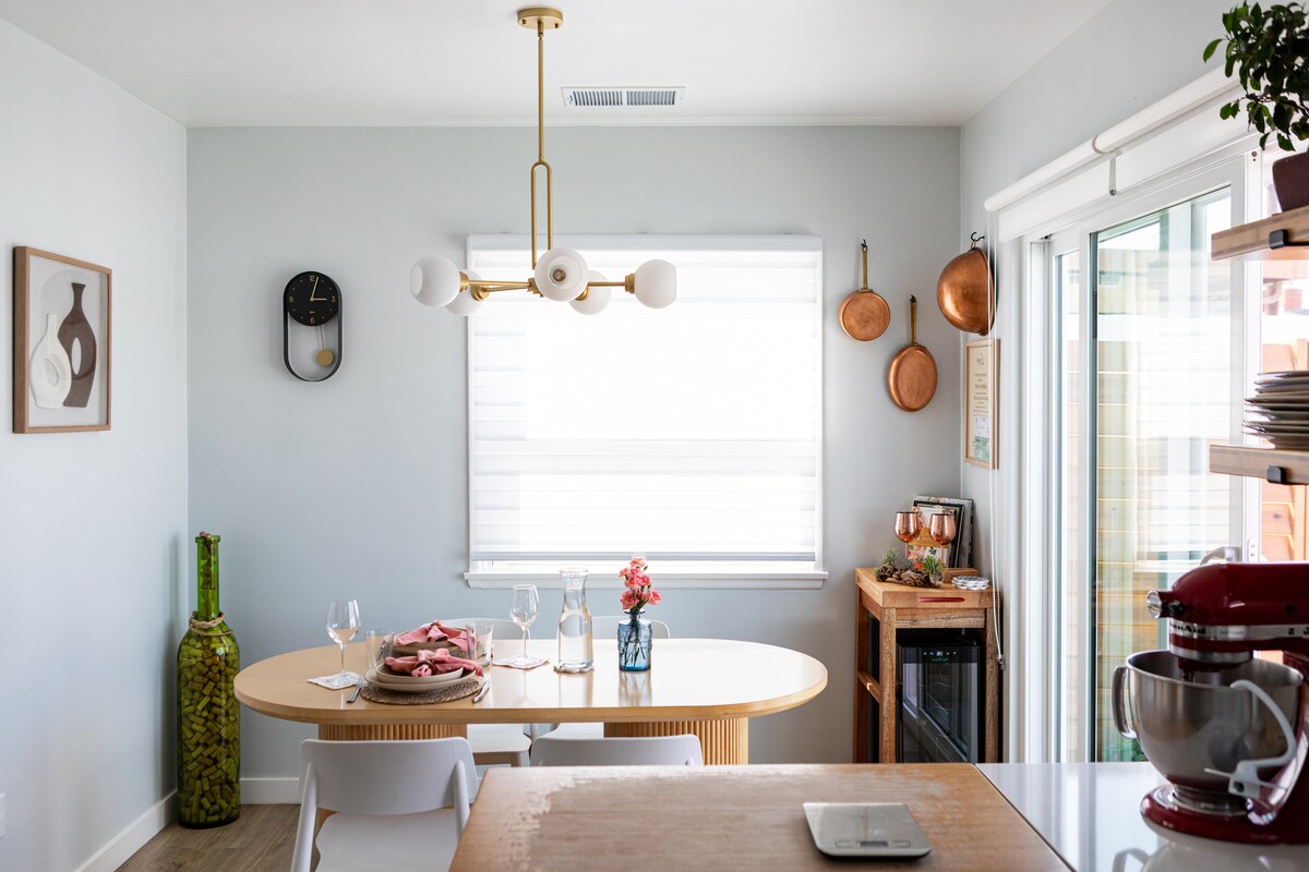 Gateway Plaza Park in Alhambra, United States - reviews,open hours,photo  spots, things to do | WanderBoat AI Trip Planner