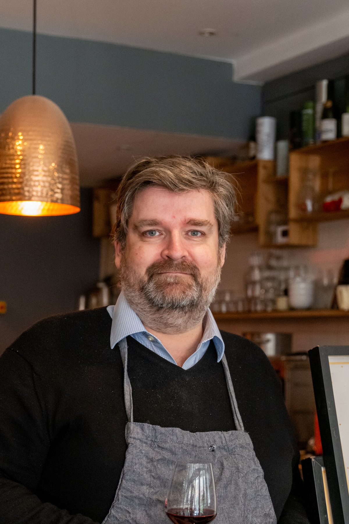 Dégustation de vins français à Paris avec un sommelier