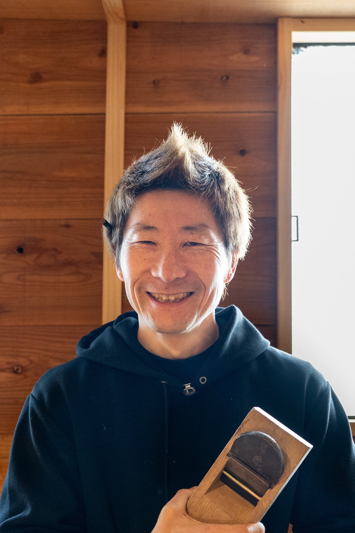 京都の大工職人から伝統的な木工技術を学ぶ