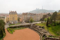 Explora Lyon con una historiadora del arte