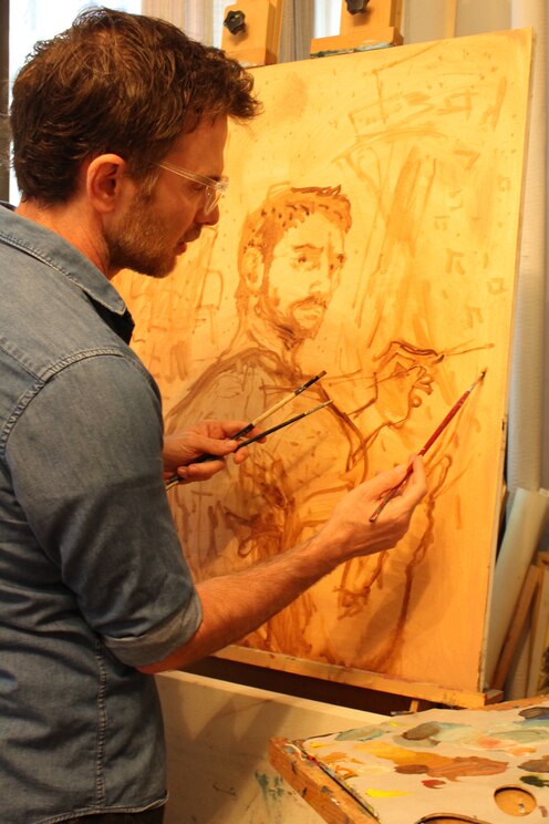 Show full-screen, host-provided image