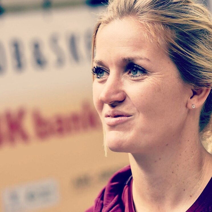 Mostrar imagem fornecida pelo anfitrião em ecrã inteiro