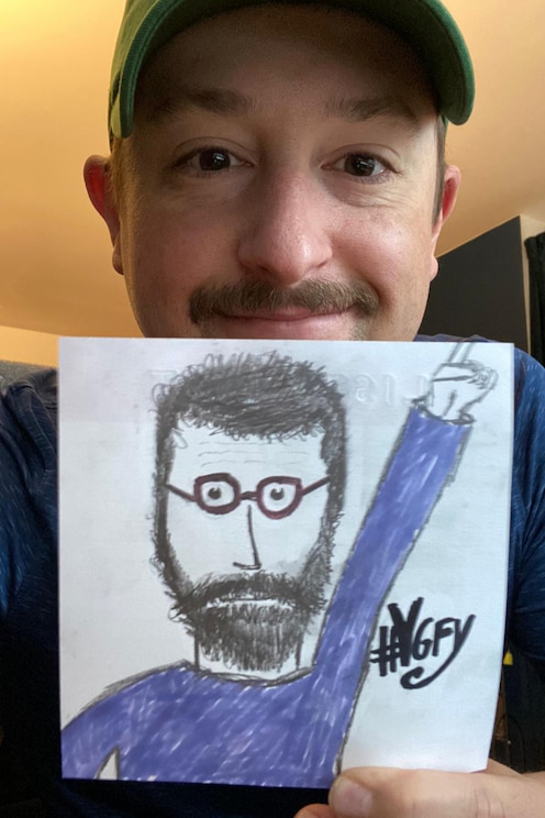 Show full-screen, host-provided image