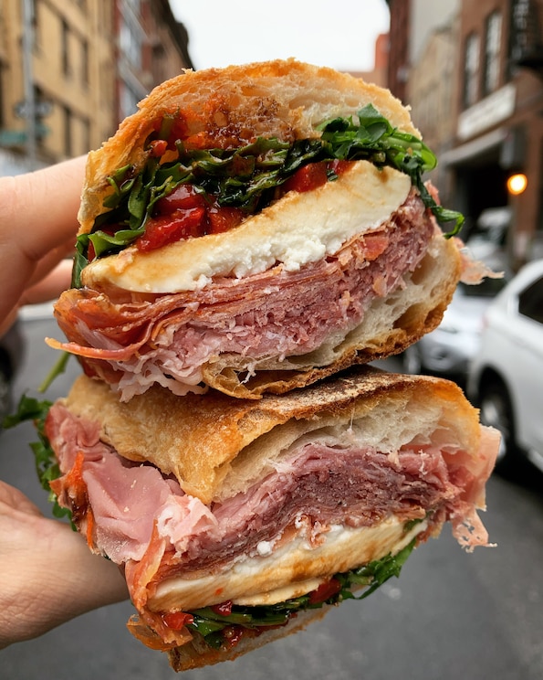 Mostrar imagem fornecida pelo anfitrião em ecrã inteiro