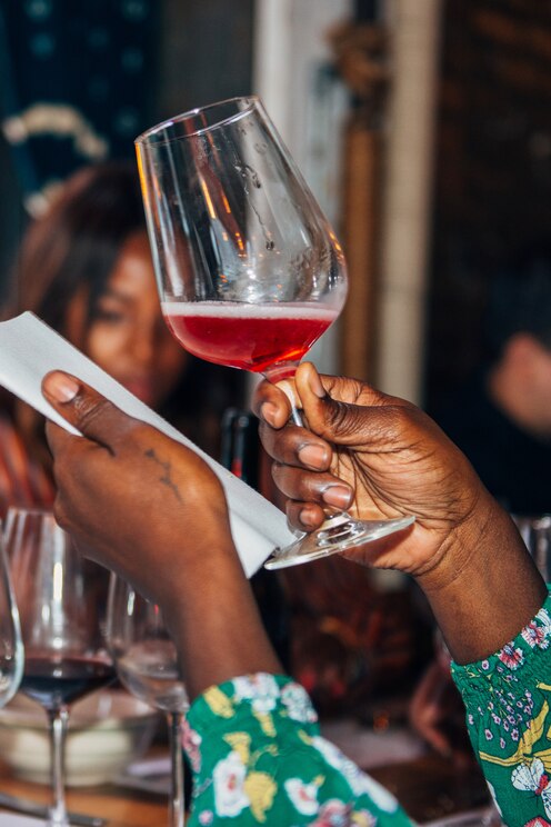 Mostrar imagem fornecida pelo anfitrião em ecrã inteiro