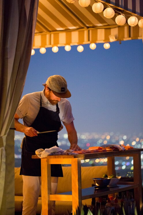 Mostrar imagem fornecida pelo anfitrião em ecrã inteiro