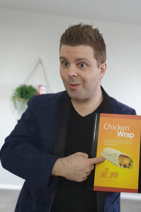 Show full-screen, host-provided image