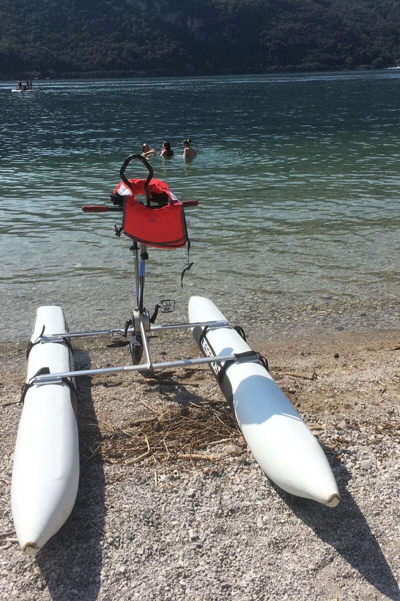 Tour on Lake Como by water bike - Airbnb
