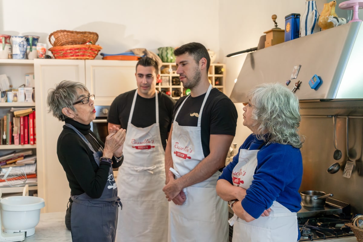 Make traditional tiramisu