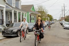 Ruta en bici por el barrio francés y el cementerio