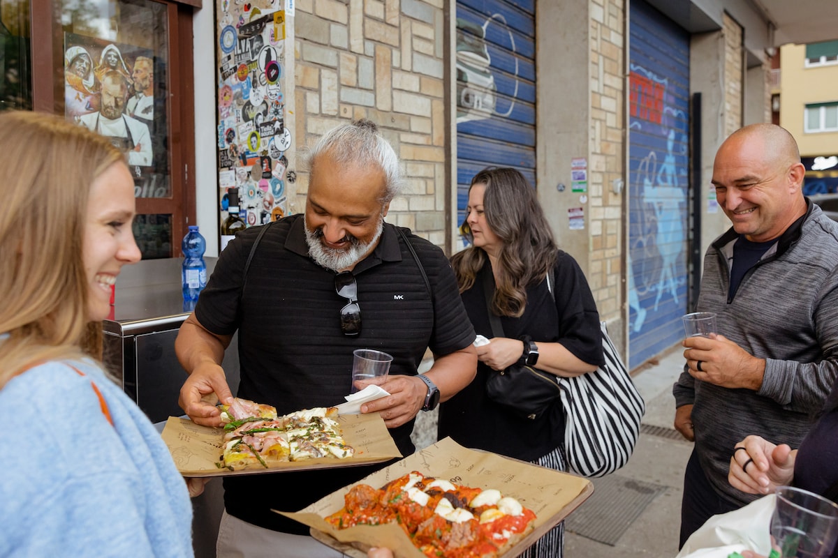 Rome Food Tour with Unlimited Food & Barolo Wine