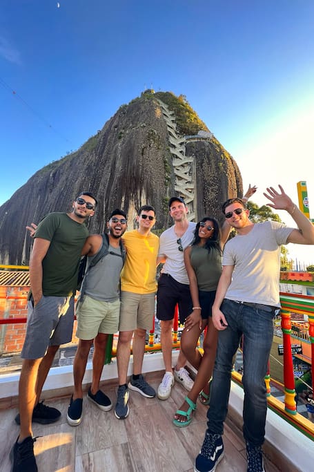 Semi-private Guatapé tour and exclusive boat ride