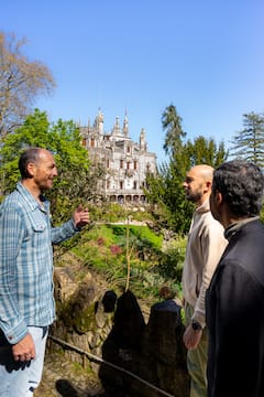 Sintra con un lugareño (recogida en Lisboa)