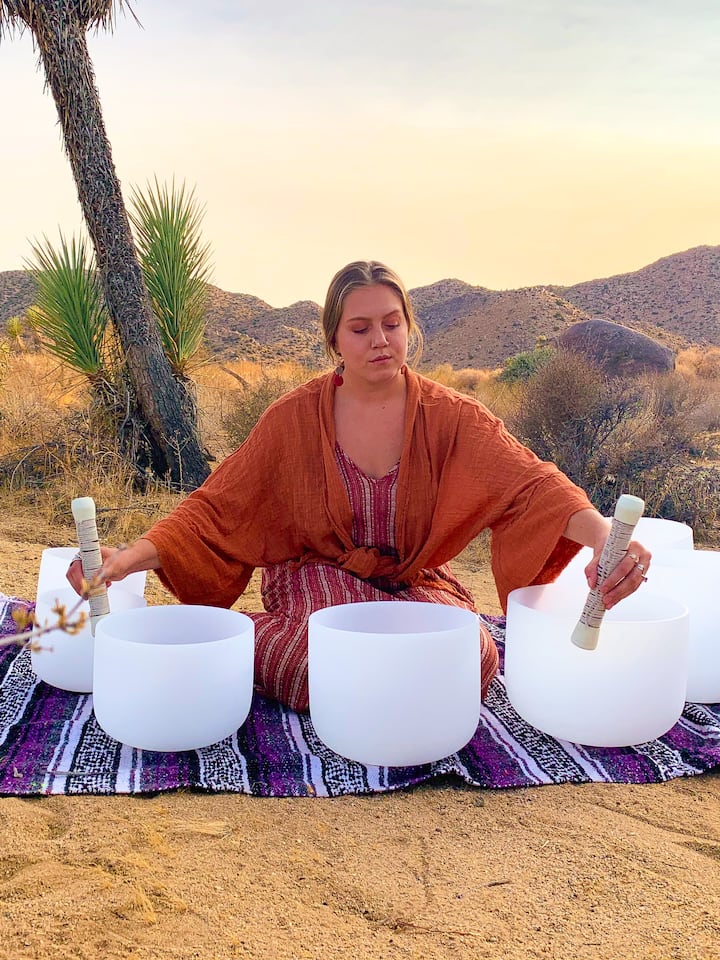 Sound healing in Joshua Tree 5Star Authentic Experiences